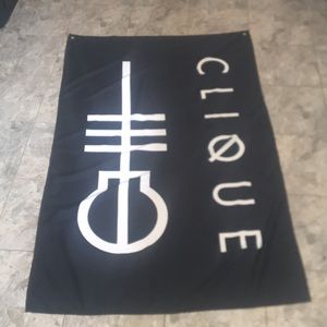 Twenty One Pilots Clique Flag